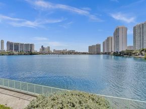 3250 NE 188th St 207, Aventura FL 33180