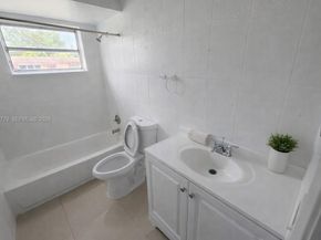 8301 NW 25th Ct, Sunrise FL 33322