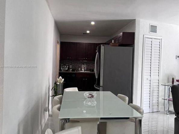 1161 NW 15th St, Fort Lauderdale FL 33311