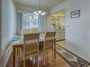 2440 Lake Osborne Dr 210, Lake Worth FL 33461