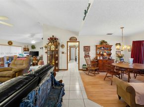 21193 Raindance Ln, Boca Raton FL 33428