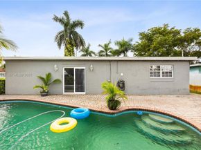401 NW 183rd St, Miami Gardens FL 33169