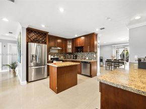 401 NW 183rd St, Miami Gardens FL 33169