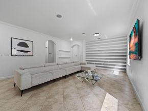 15404 SW 175th St, Miami FL 33187