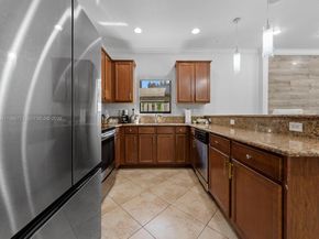 15404 SW 175th St, Miami FL 33187