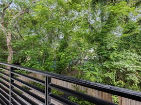 3164 Plaza St, Coconut Grove FL 33133