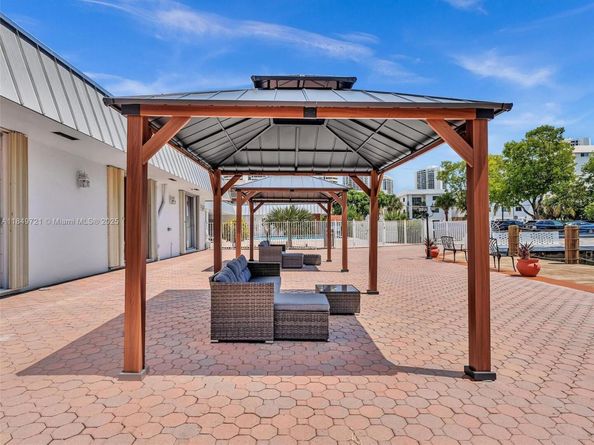 3600 NE 170th St 102, North Miami Beach FL 33160