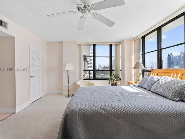 500 Three Islands Blvd 917, Hallandale Beach FL 33009