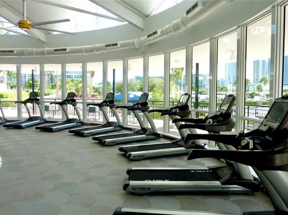 500 Three Islands Blvd 917, Hallandale Beach FL 33009