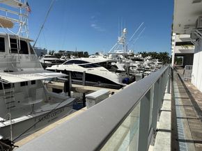 17301 Biscayne Blvd 910, North Miami Beach FL 33160