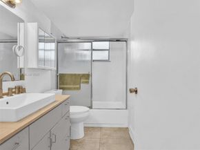 1236 Alton Rd 304, Miami Beach FL 33139