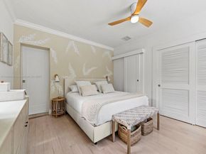 1339 S Venetian Way, Miami FL 33139