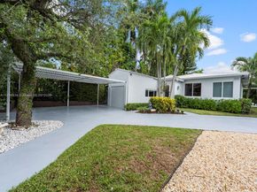 1339 S Venetian Way, Miami FL 33139