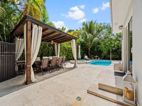 1339 S Venetian Way, Miami FL 33139