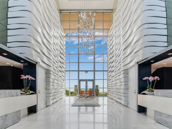 1455 Ocean Dr