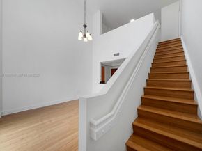 7265 SW 89th St A520, Miami FL 33156