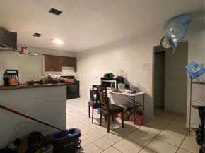 3956 NW 182nd Ln, Miami Gardens FL 33055