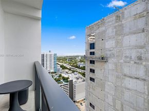 239 SW 9th St 2303, Miami FL 33130