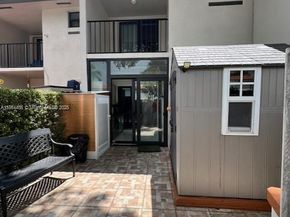 13466 SW 62nd St 105B, Miami FL 33183
