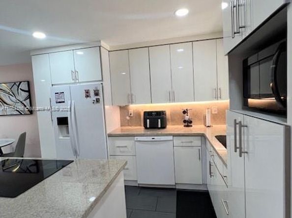 13466 SW 62nd St 105B, Miami FL 33183