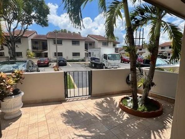 13466 SW 62nd St 105B, Miami FL 33183