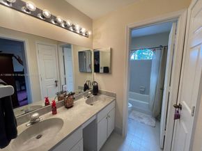 6953 Columbia Ct, Margate FL 33063