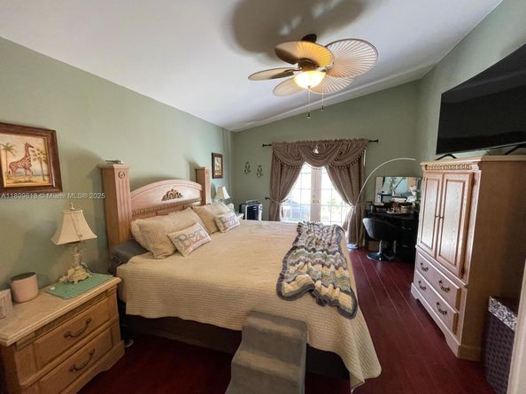 6953 Columbia Ct, Margate FL 33063
