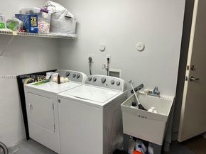 3309 Water Oak Dr 1304, Hollywood FL 33021