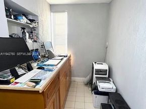 2450 NW 85th Ave, Sunrise FL 33322