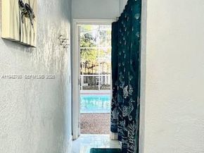 2450 NW 85th Ave, Sunrise FL 33322