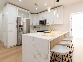 6210 Kimberly Blvd, North Lauderdale FL 33068