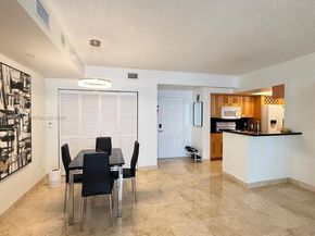 5085 NW 7th St 906, Miami FL 33126