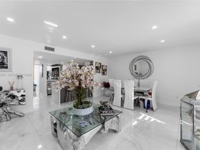 13835 SW 84th St 503, Miami FL 33183