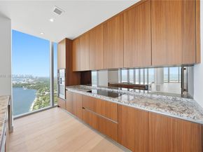 175 SE 25th Road 3102, Miami FL 33129