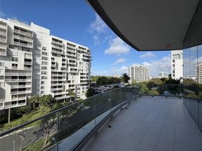 175 SE 25th Road 3102, Miami FL 33129