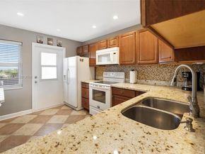 1000 NE 14th Ave 602, Hallandale Beach FL 33009