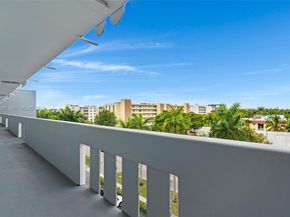 1000 NE 14th Ave 602, Hallandale Beach FL 33009