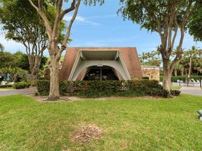 1000 NE 14th Ave 602, Hallandale Beach FL 33009