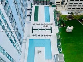 335 S Biscayne Blvd 3300, Miami FL 33131