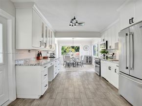 351 NE 43rd St, Oakland Park FL 33334