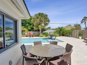 351 NE 43rd St, Oakland Park FL 33334