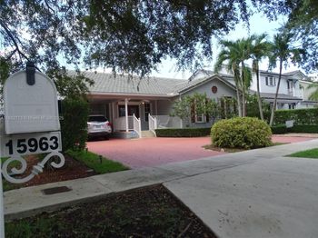 15963 SW 97th Ter