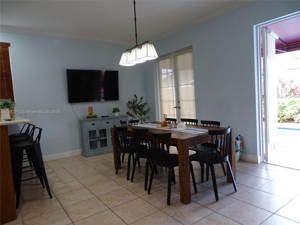 15963 SW 97th Ter, Miami FL 33196