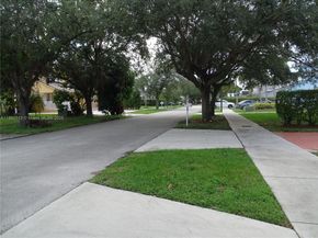 15963 SW 97th Ter, Miami FL 33196