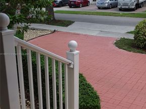 15963 SW 97th Ter, Miami FL 33196