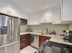 700 Layne Blvd 123, Hallandale Beach FL 33009