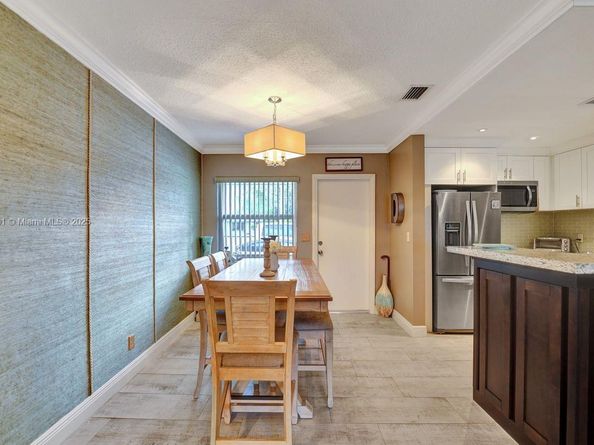 700 Layne Blvd 123, Hallandale Beach FL 33009