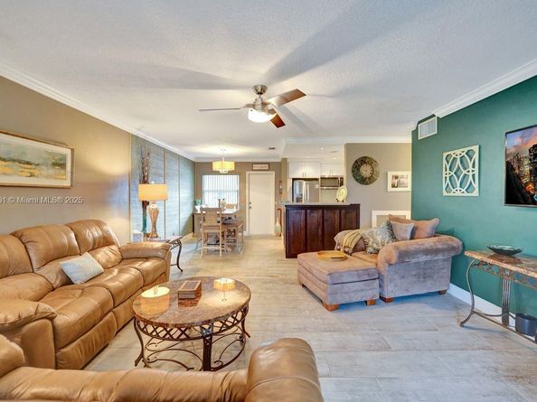 700 Layne Blvd 123, Hallandale Beach FL 33009