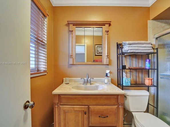 700 Layne Blvd 123, Hallandale Beach FL 33009