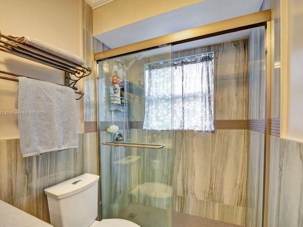 700 Layne Blvd 123, Hallandale Beach FL 33009